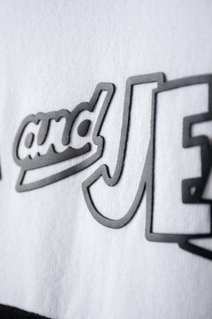  POLERONES DE TOM Y JERRY GRIS JASPE, BLANCO Y NEGRO CERRADO PARA GÉNERO NEUTRO