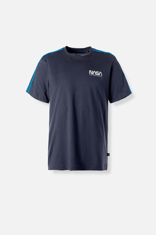 Card slide image -  POLERA DE NASA REGULAR FIT PARA HOMBRE