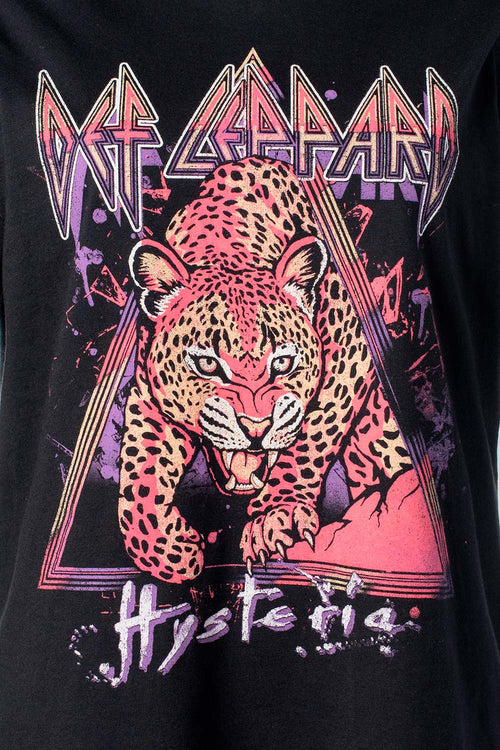 Card slide image -  POLERA DE DEF LEPPARD RELAX FIT PARA MUJER