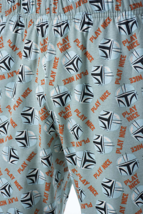Card slide image -  PIJAMA DE MANDALORIAN CON PANTALON Y BUZO LARGO PARA HOMBRE