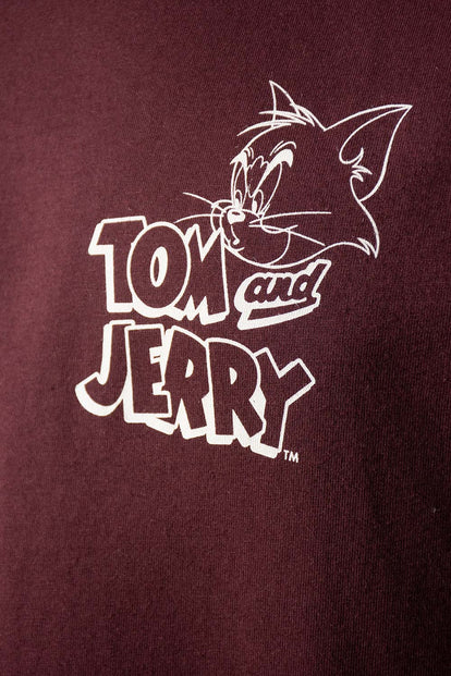  POLERA DE TOM Y JERRY REGULAR FIT PARA HOMBRE
