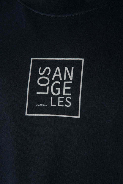  POLERA DE MOVIES OVERSIZED FIT PARA HOMBRE