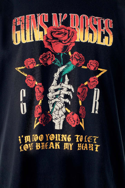  POLERA DE GUNS AND ROSES REGULAR FIT PARA HOMBRE