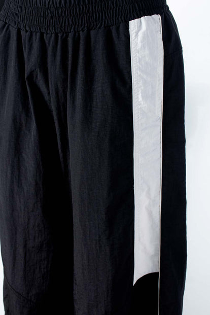  JOGGER DE MOVIES CON BOTA AJUSTABLE PARA MUJER